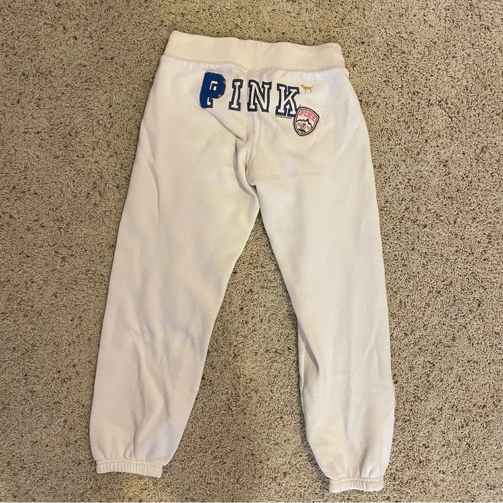 Y2K White Victoria’s Secret Pink sweatpants with blue accents size XS - Picture 7 of 7